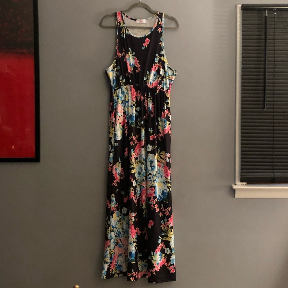 Lilly Posh Boutique Black Maxi Dress with flowers
